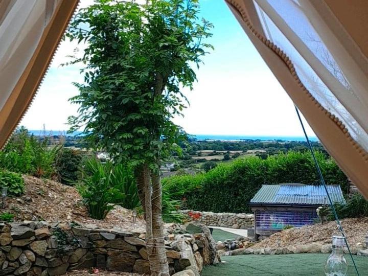 Hotel Fairy Cove At Rosemount Glamping Carlingford Exterior foto